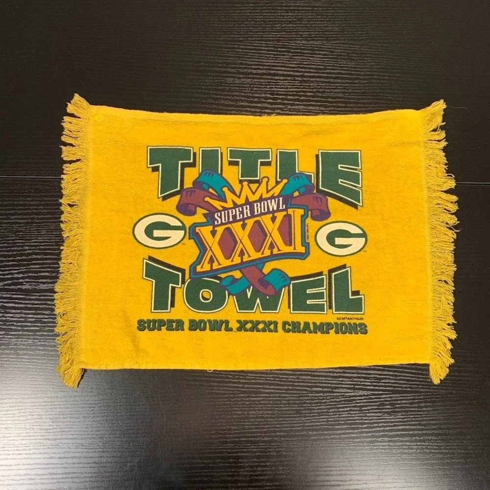Vintage Green Bay Packers Super Bowl XXXI Champions Title Towel McArthur Yellow